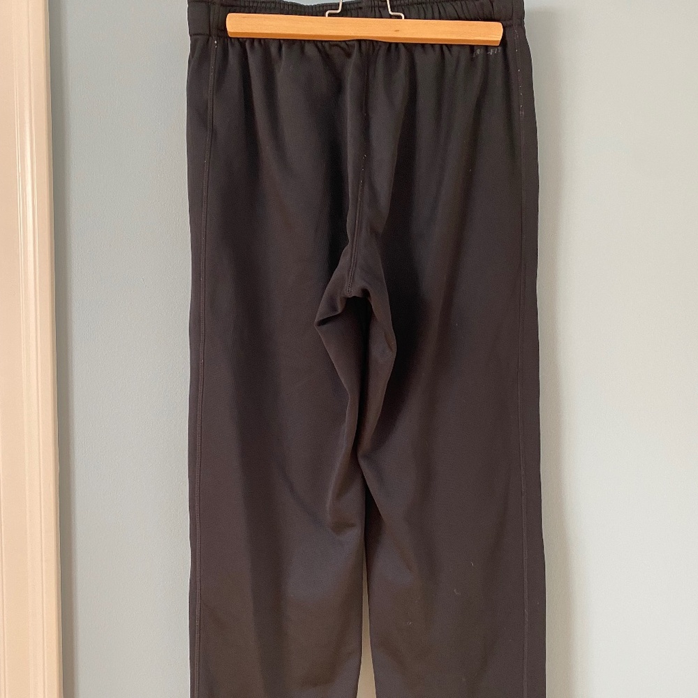 Nike Therma-Fit black sweatpants